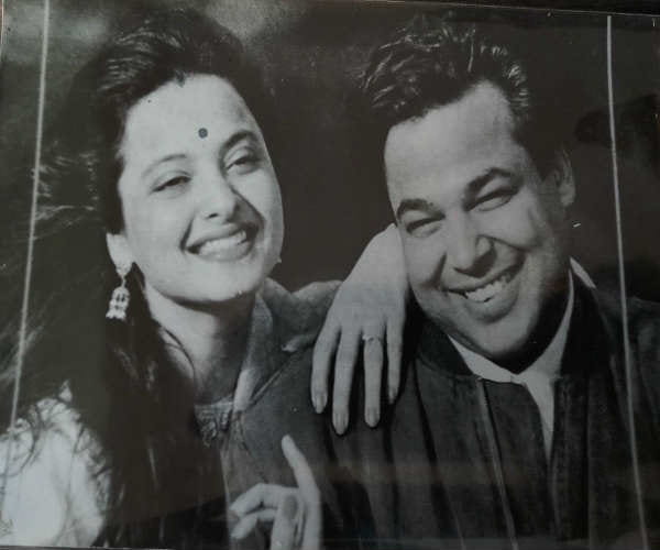 Rekha Mukesh Agarwal