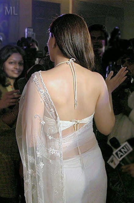 Kareena Kapoor in backless saree
