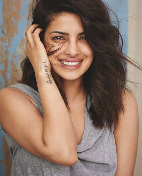 Priyanka Chopra natural look