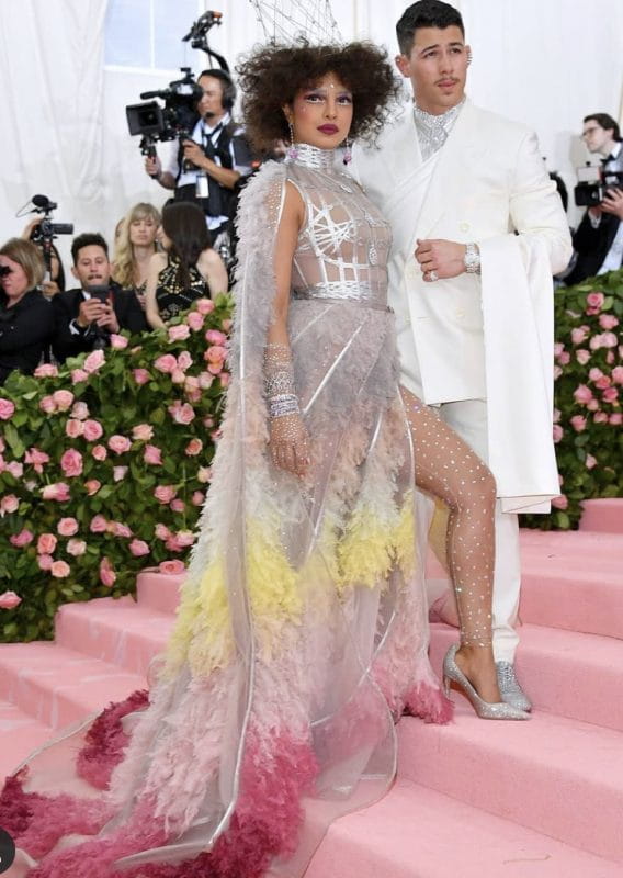 Priyanka Chopra nick Jonas met gala look