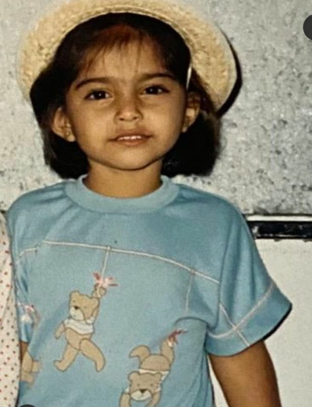 Sonam Kapoor childhood pics