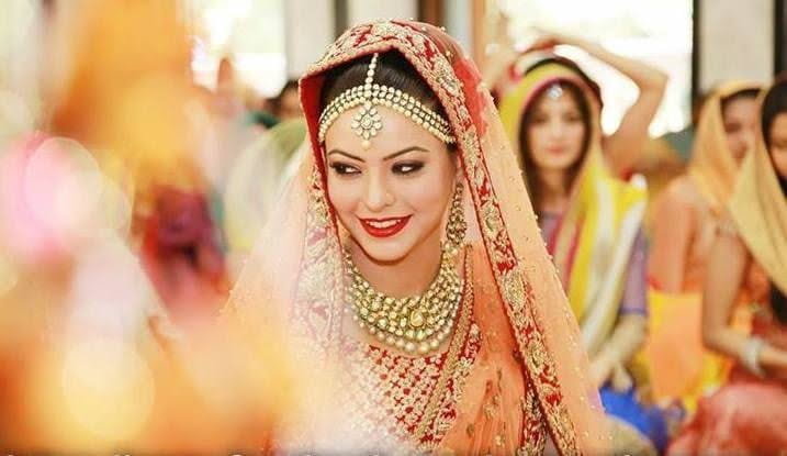 Aamna Sharif