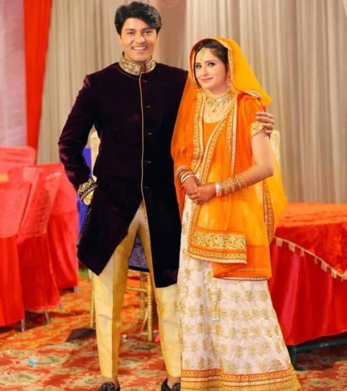 Anas Rashid and His Wife
