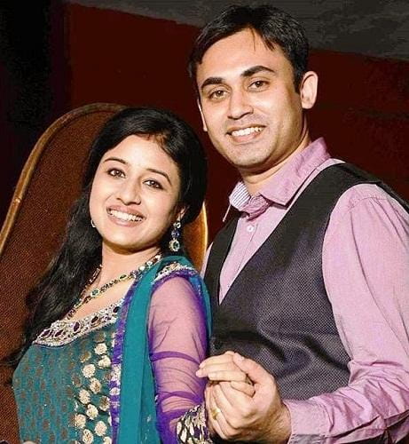 Paridhi Sharma and Tanmay Saxena
