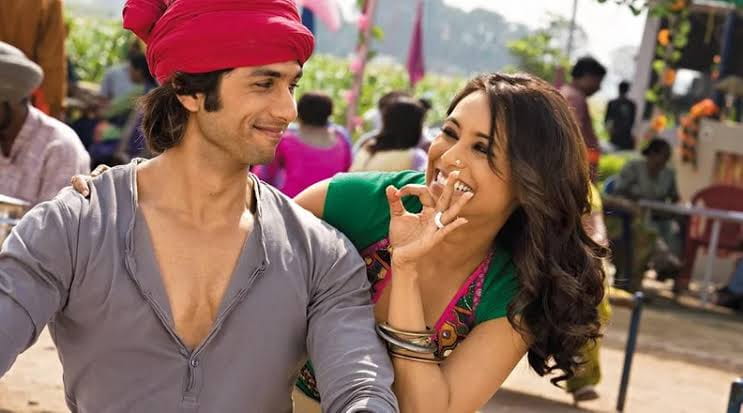 Rani Mukerji and Shahid Kapoor
