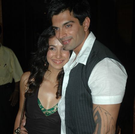 Shraddha Nigam and Karan Singh Grover