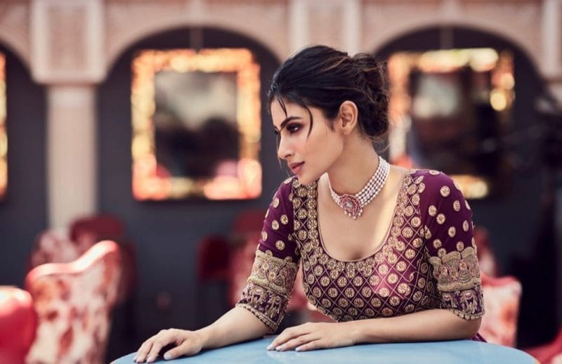 Mouni Roy