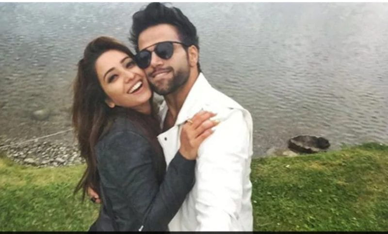 Asha Negi and Ritvik Dhanjani