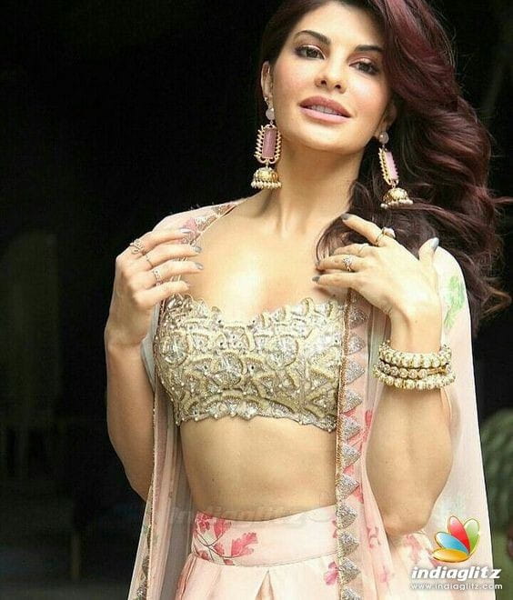 Jacqueline Fernandes