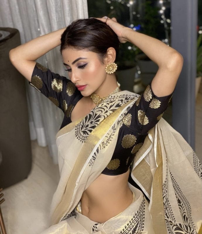 Mouni Roy
