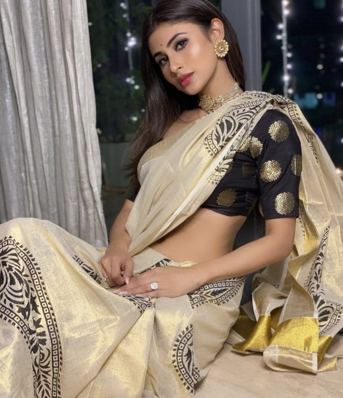 Mouni Roy
