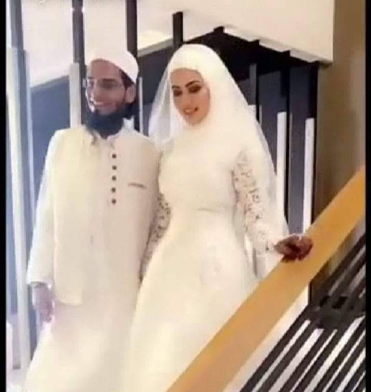 Sana Khan and Mufti Anas