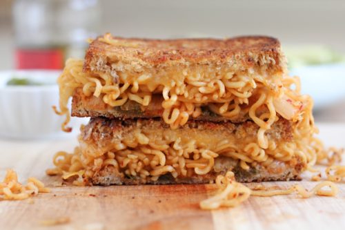 Tangy Noodle Sandwich