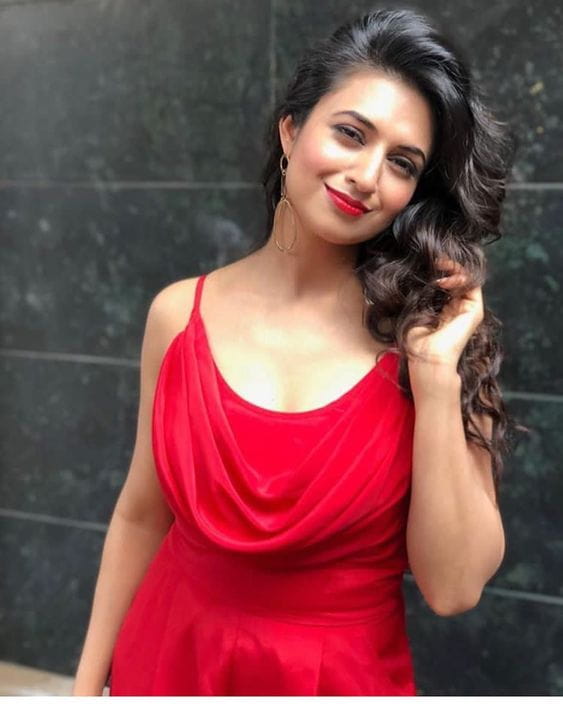 Divyanka Tripathi
