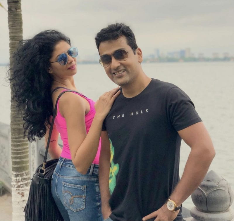 Kavita Kaushik and Ronnit Biswas