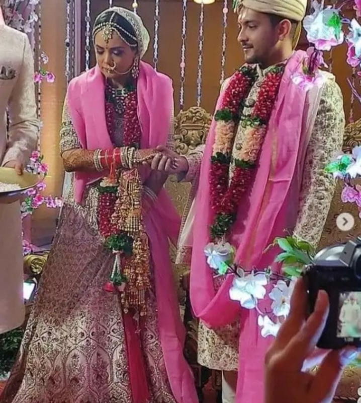 Aditya Narayan and Shweta Agarwal Wedding