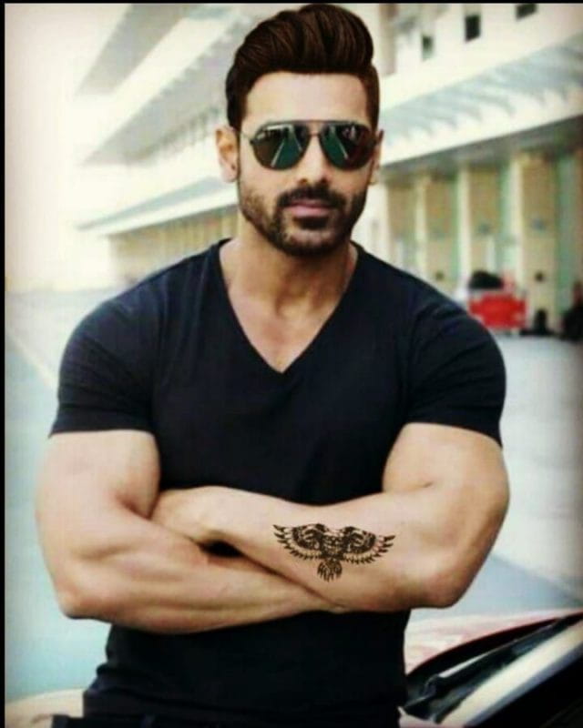 John abraham
