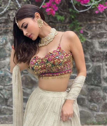 Mouni Roy