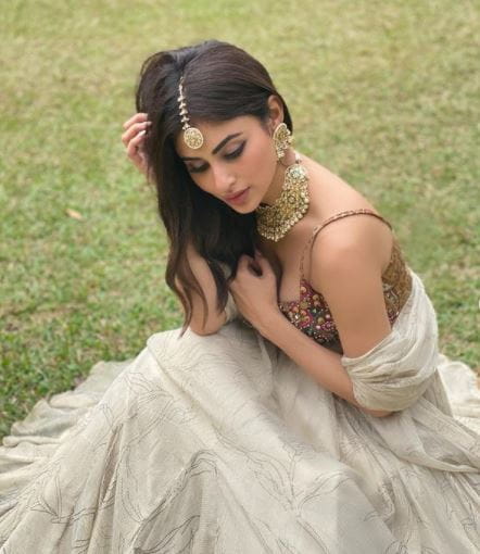 Mouni Roy