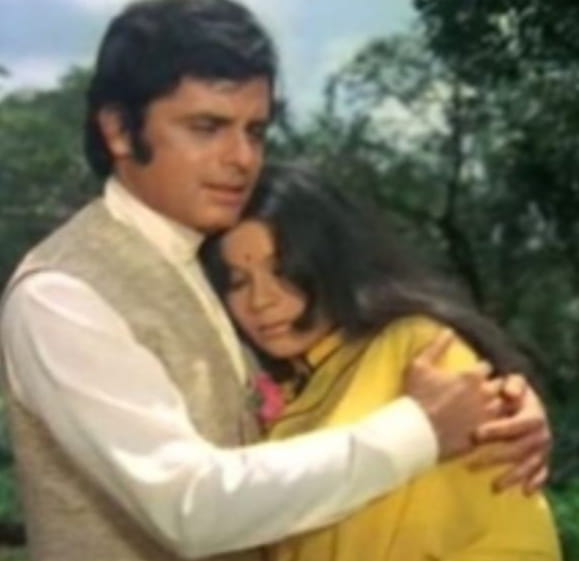 Sanjay Khan and Zeenat Aman