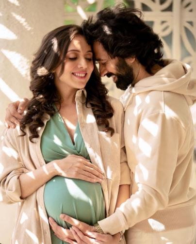 Nakuul Mehta and Jankee Parekh