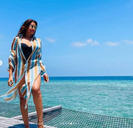 Bipasha-basu-hot-bikini-photo Bipasha-basu-hot-bikini-photo