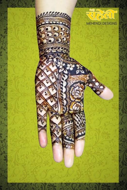 Stylish Mehndi Designs