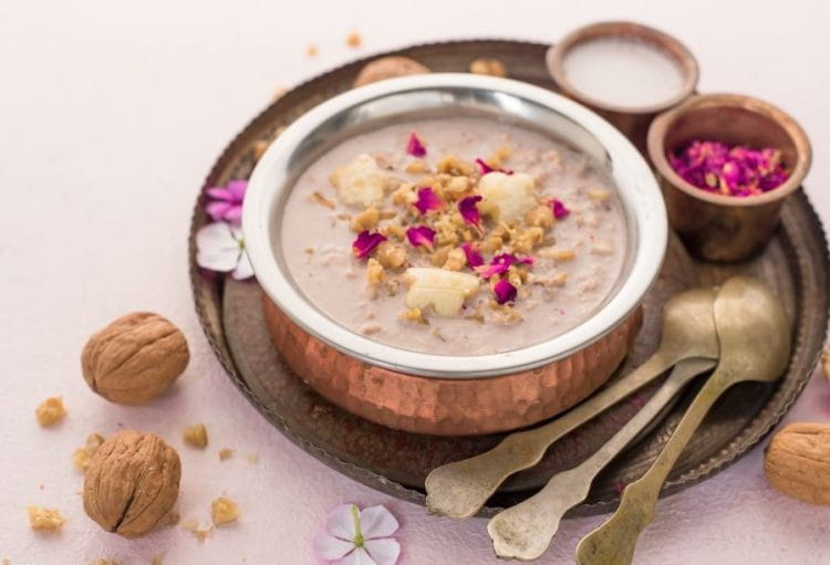 Walnut And Banana Kheer