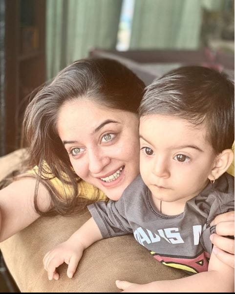 Mahi Vij and Daughter Tara