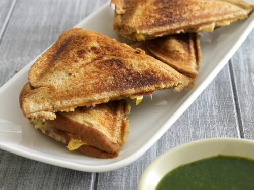 Paneer-Broccoli-Peanut Sandwich
