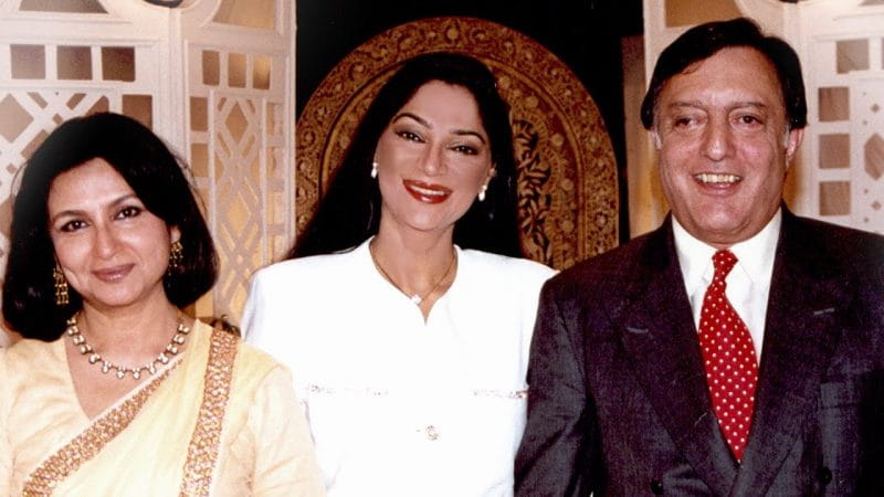 Mansoor Ali Khan Pataudi and Simi Garewal with Sharmila Tagore