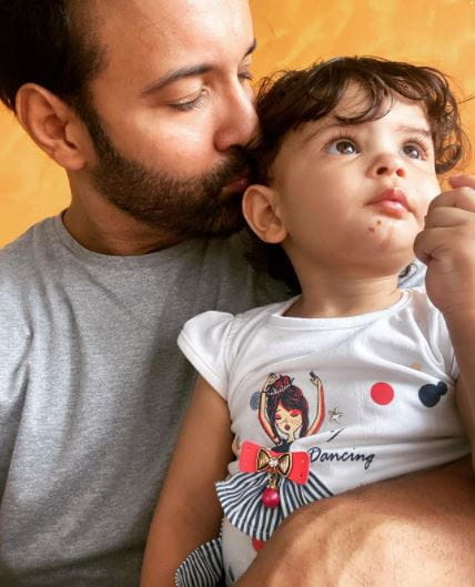 Aamir Ali With Daughter Ayra