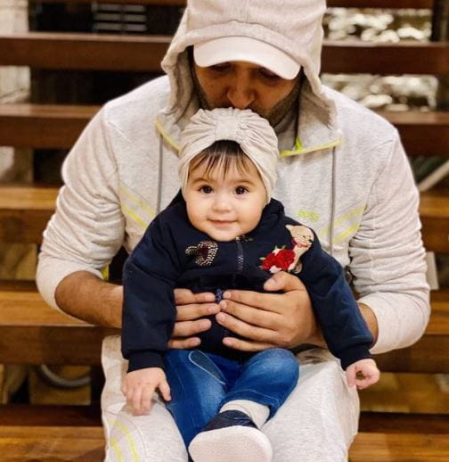 Kapil Sharma With Baby Anayra