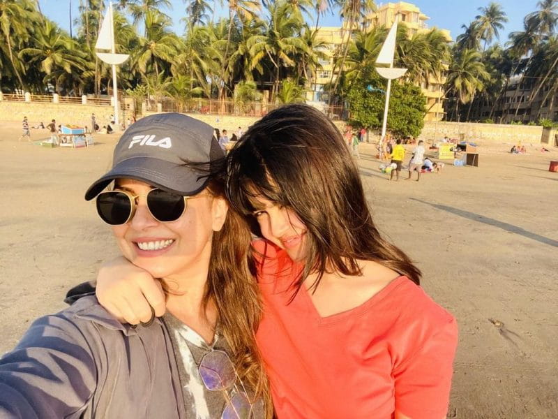 Mahima Chaudhry With Daughter Ariana