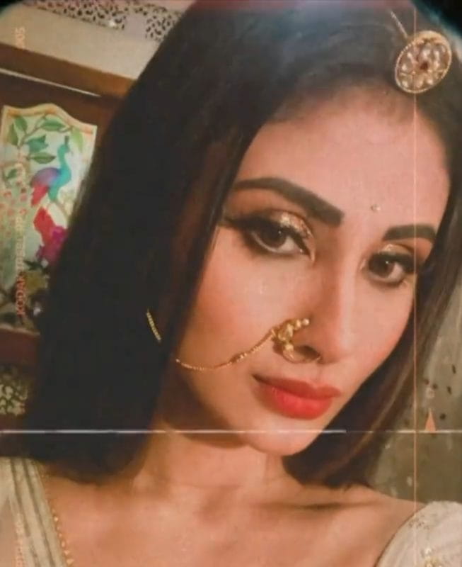 Mouni Roy