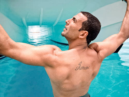 Akshay Kumar
