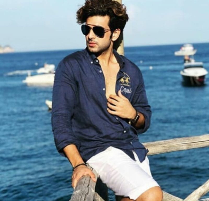 Karan Kundra
