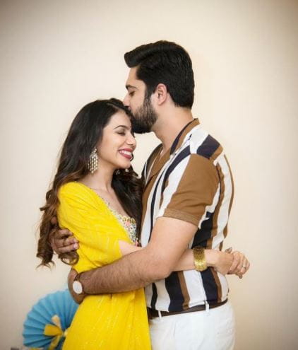 Avinash Sachdev and Palak Purswani