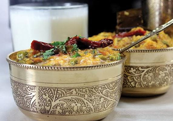 Low Calorie Dalia-Moong Dal-Palak Khichdi