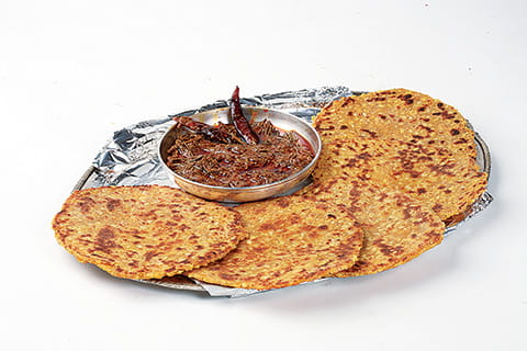Mooli Ka Paratha