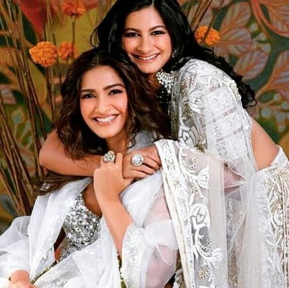 Sonam And Rhea Kapoor