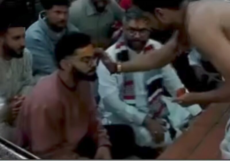 Virat Kohli & Kuldeep Yadav