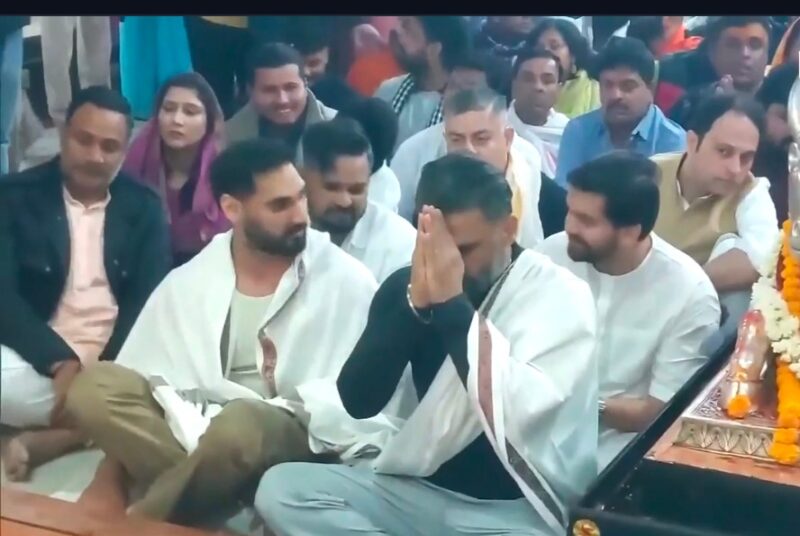 Suniel Shetty and son Ahan Shetty