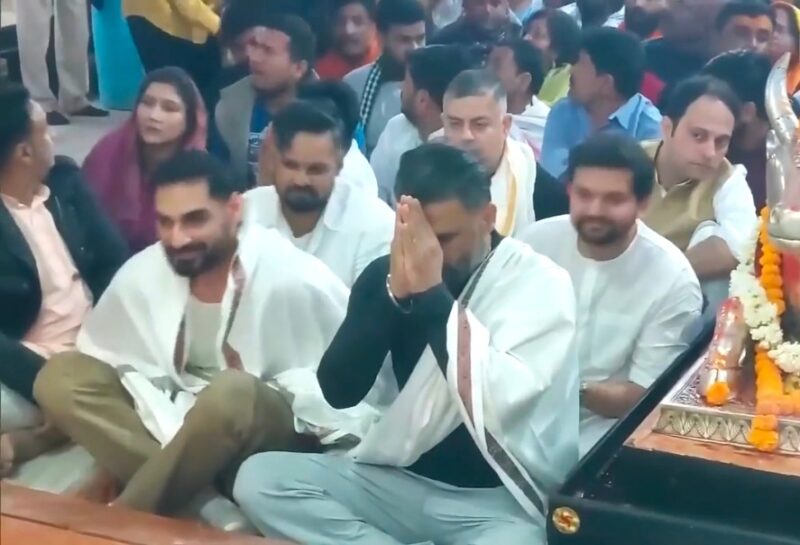 Suniel Shetty and son Ahan Shetty