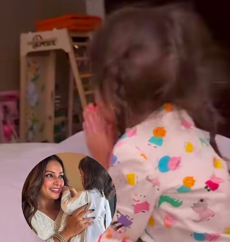 Bipasha Basu with her daughter