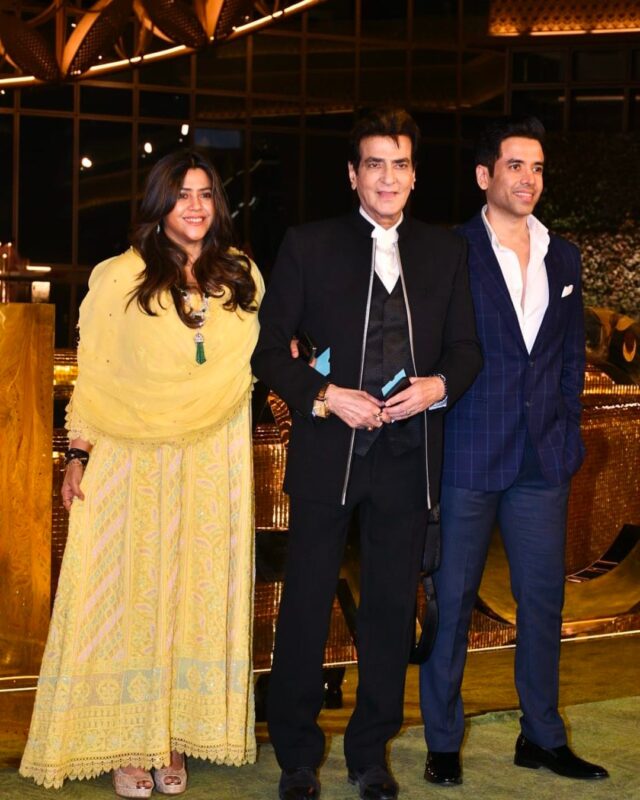 Jeetendra and Tusshar Kapoor 