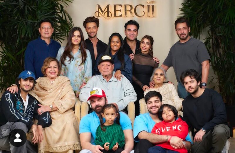 Salman Khan Family Photo