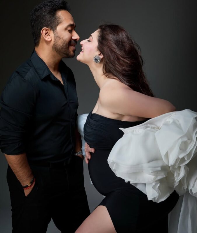 Shivaleeka Oberoi and Abhishek Pathak