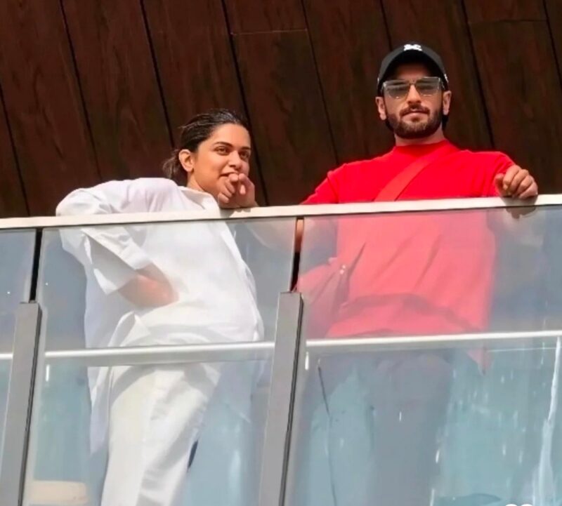 Deepika Padukone Spotted With Ranveer Singh