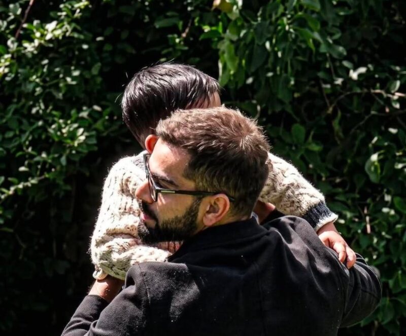 Virat Kohli gwith his baby boy Akaay